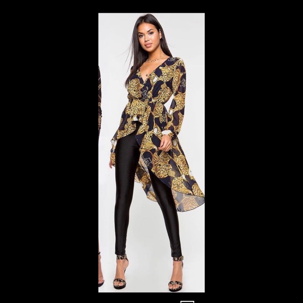 Long blouse (leopard print)